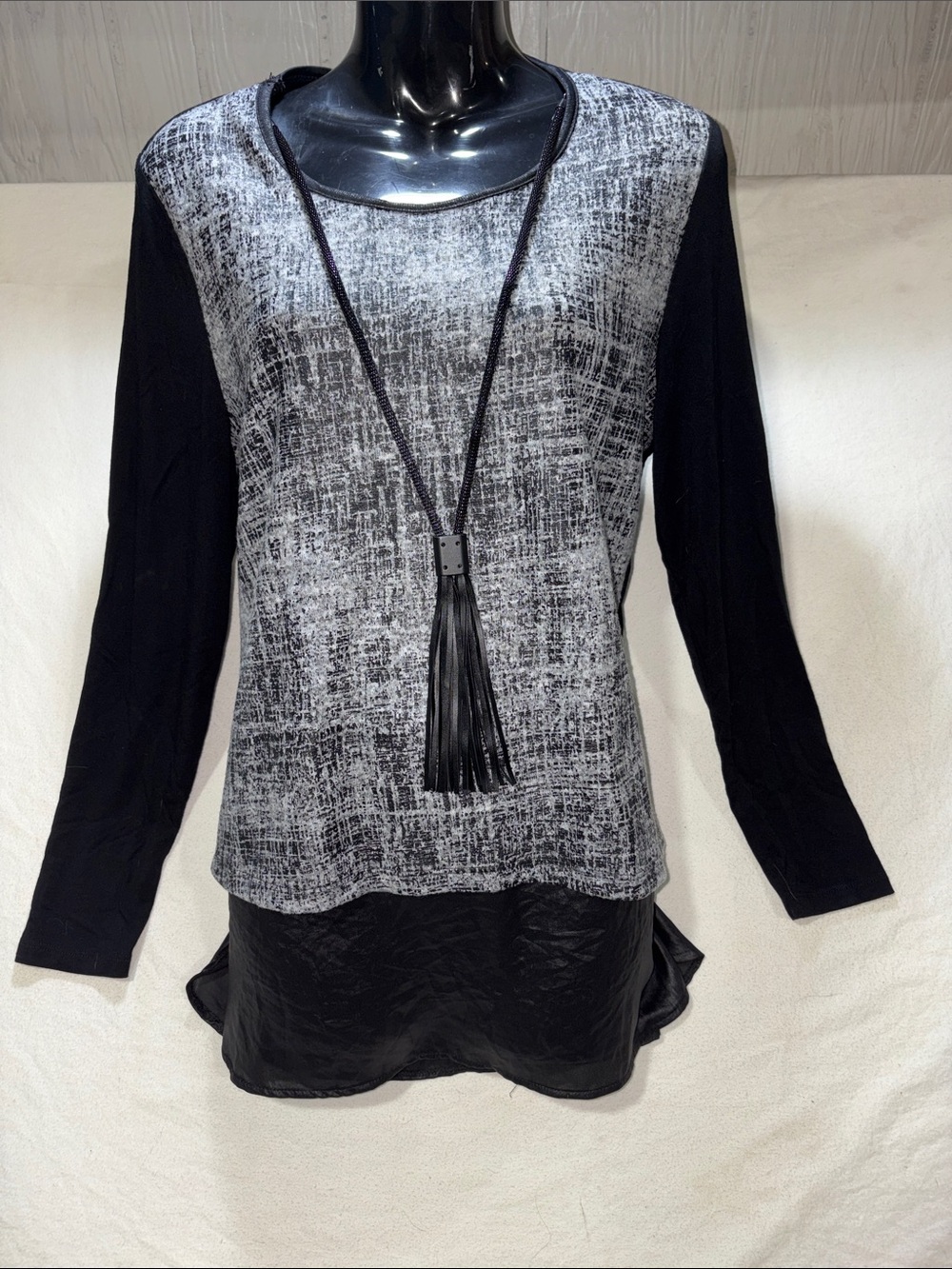 Boutique Gray Layered Long Sleeve Blouse Size M